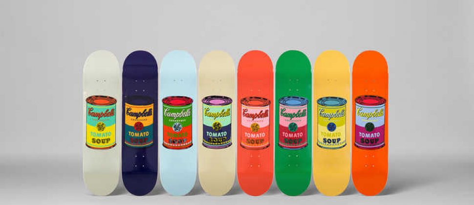 Andy WARHOL | Set of 8 Coloured Cambell's Soup cans, Siebdruck auf Skateboard, 8mal 80 x 20 cm